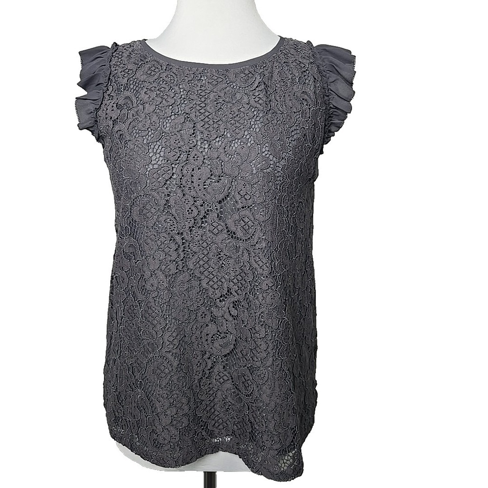 LOFT Ann Taylor Gray All Over Lace Blouse Sleeveless Ruffle Top Size XS